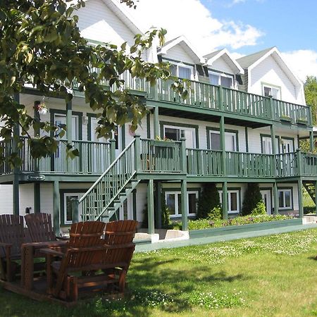 Hotel Sous La Croix 152725 泰道沙克 外观 照片
